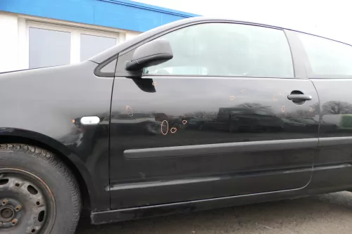 VW Polo 9N 9N3 Tür vorne links Fahrertür 2/3-Türer schwarz L041 ohneAnbautei