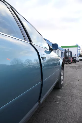 Audi A6 4B C5 Tür nur Türblatt vorne rechts Beifahrertür  grün blau LX6V jaspisg (165667)