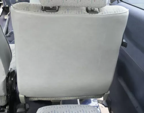 VW T4 Sitz hinten rechts 1. Reihe Lehne Rücksitz (Multivan Caravelle) Stoff (165898)