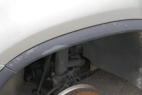 VW Tiguan Kotflügel vorne links original 5N0821105A + Leiste gelb beige LH1W (165929)