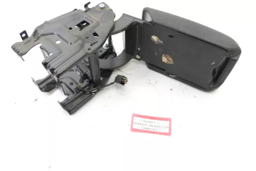 Audi A4 B8 8K Mittelarmlehne Armlehne mitte original soul schwarz Leder - DEFEKT (166076)