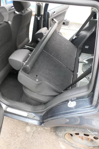 VW Golf 4 Bora Variant Kombi Sitz Rückbank Rücksitzbank hinten Sitze Sportsitze (166117)