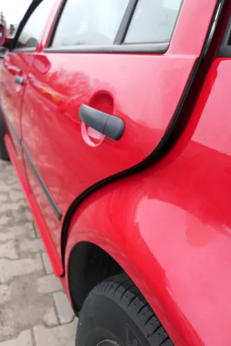 VW Golf 4 Bora Tür hinten links nur Kombi / Variant eot LY3D - ohne Anbauteil (166134)