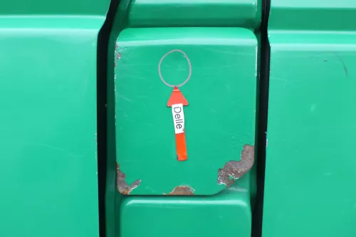 VW T4 Tankdeckel Tankklappe Tank Deckel Klappe grün