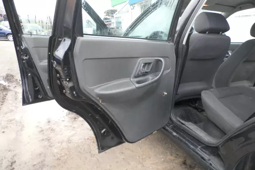 4x Polo Kombi ab Bj.2000 Türverkleidung Verkleidung Tür vorne links hinten Facel (166312)