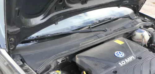 Polo 6N 6N2 Abdeckung Windlauf Verkleidung Wischer Wasserkasten Wasserabweiser