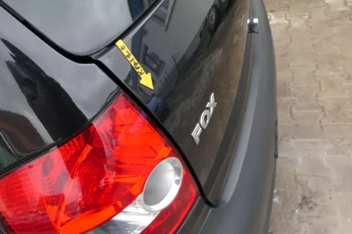 VW Fox 5Z Heckklappe Kofferraumklappe Klappe hinten + Scheibe schwarz LC9Z (166411)