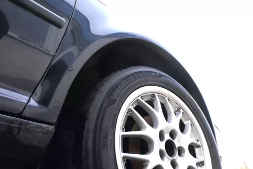 VW Golf 4 1J Kotflügel vorne rechts schwarz LC9Z blackmagic black (166431)