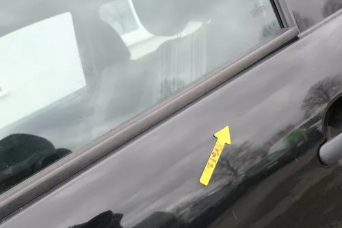 VW Fox 5Z Tür vorne links Fahrertür schwarz L041 - ohne Anbauteile (166449)