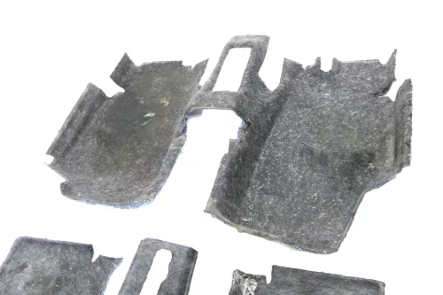 VW Fox 5Z Dämmung unter Teppich Innenraumteppich Bodenbelag Dämpfung komplett (166455)