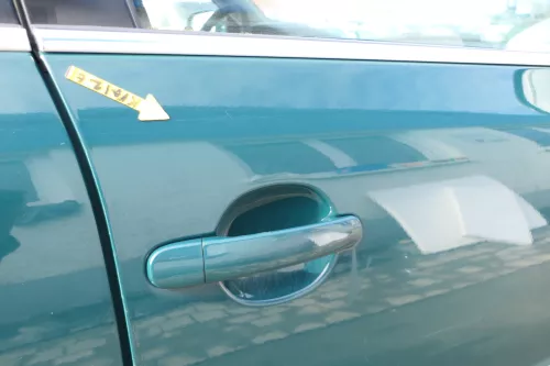 VW Passat 3B 3BG Kombi + Limo Tür vorne rechts Beifahrertür grün LB6G (166568)