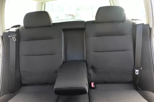 Passat 3B 3BG Kombi Avant Variant Sitz Rückbank Rücksitzbank Kopfstützen schwarz (166578)