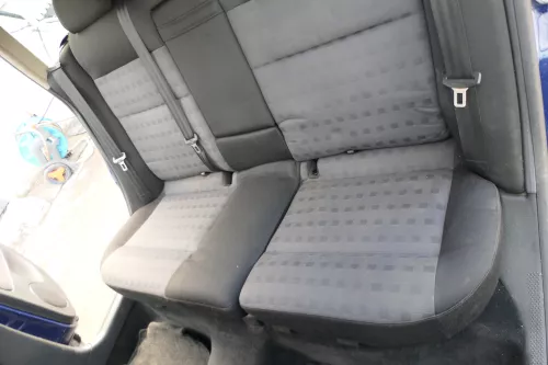 VW Passat 3B 3BG Kombi Variant Sitz Rückbank Rücksitzbank 3 Punkt Gurt Sport (166655)