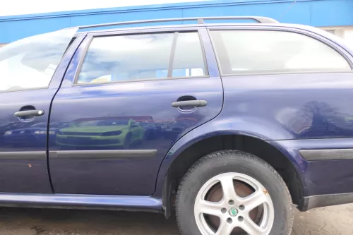 Skoda Octavia 1U5 Combi Kombi Variant Tür hinten links blau LF5U 9460