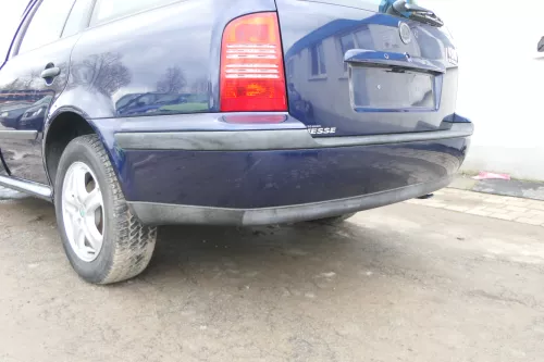 Skoda Octavia 1U Kombi Combi Stoßstange hinten Heckstoßstange blau LF5U 9460 (166701)