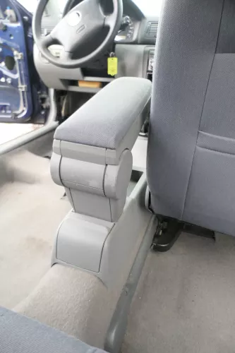 Octavia 1U Mittelarmlehne Armlehne Lehne Mitte Original grau - DEFEKT (166712)