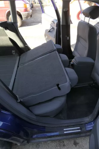 VW Passat 3B 3BG Kombi Variant Sitz Rückbank Rücksitzbank 3 Punkt Gurt anthrazit (166733)