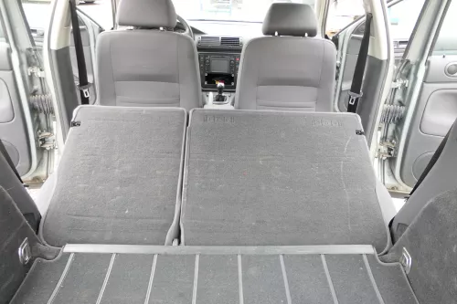 VW Passat 3B 3BG Kombi Variant Sitz Rückbank Rücksitzbank 3 Punkt Gurt anthrazit (166733)