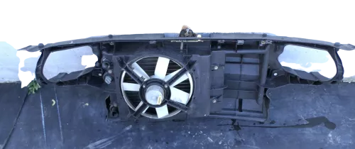 VW Golf 3 Schloßträger Kühler Lüfter Halter von 44kw 60PS (Kühler 430x320 ) (166874)