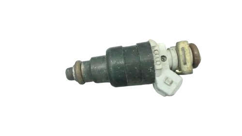 VW Passat 3B Audi A4 Einspritzdüse Düse 050133681A 1,6 74kw 101PS AHL ADP