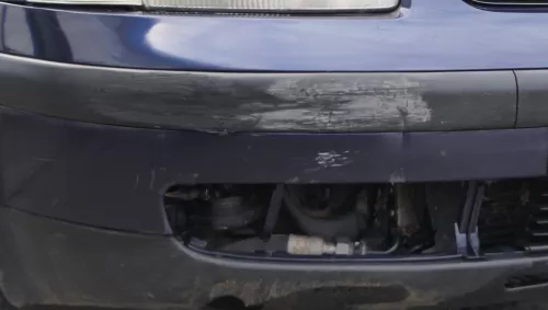 VW Passat 3B Stoßstange vorne Frontstoßstange Stoßfänger blau LB5N (166922)