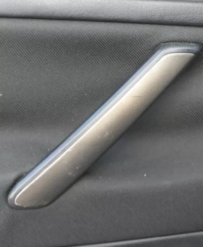 VW Passat 3B 3BG Mittelkonsole Verkleidung Aschenbecher Dekor braun netzoptik (166931)