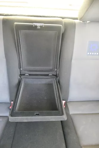 VW Golf 4 Limousine Sitz Rückbank Rücksitzbank hinten Sitze Sportsitze (167225)