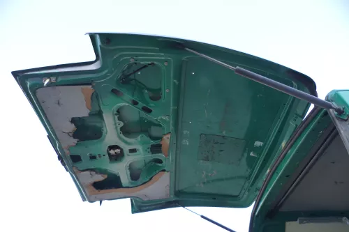 VW T4 Transporter Heckklappe Klappe hinten Kofferraumklappe grün schwarz Kasten (167266)