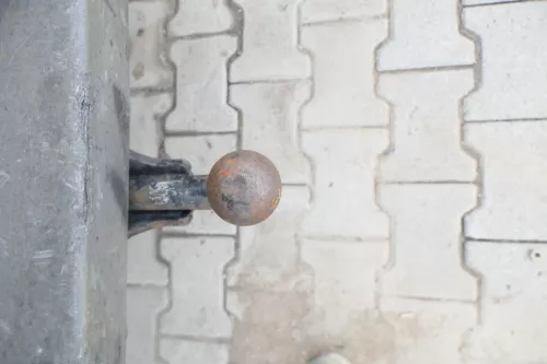 VW T4 Kastenwagen feste starre Anhängerkupplung mit Kabelbaum original F5818 (167267)