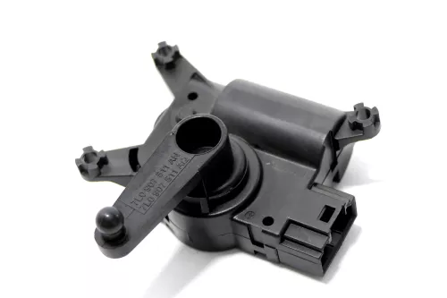 VW T5 Stellmotor für Temperaturregelklappe Heizung Umluft 7L0907511AQ /T /AN (167478)