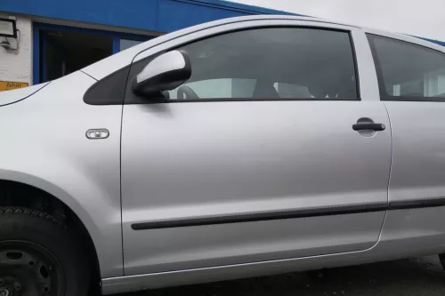 VW Fox 5Z Tür vorne links Fahrertür silber LA7W