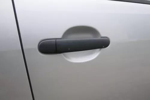 Skoda Fabia 6Y Kombi Limousine Tür vorne rechts Beifahrertür grau silber LF7T (167706)