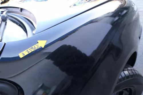 VW Polo 9N Kotflügel vorne rechts schwarz L041 bis ca.Bj.2004 (167759)