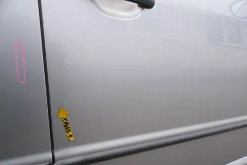 Skoda Fabia 6Y Kombi Limousine Tür vorne rechts Beifahrertür grau silber LF7T (167764)