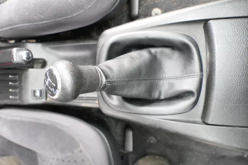 VW Passat 3B 3BG Schaltknauf Schaltsack Schaltung Schaltknüppel 5-Gang Leder