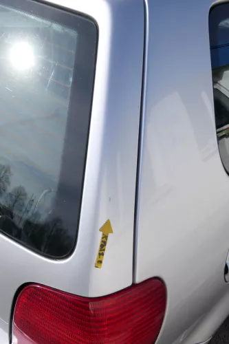 Polo 6N2 Heckklappe Klappe hinten Kofferraumklappe silber LA7W Scheibe (167872)