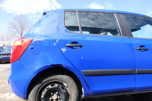 Skoda Fabia 5J Limousine Tür hinten rechts blau LF5K