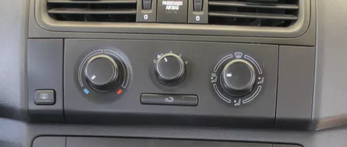 Skoda Fabia 5J Steuergerät Heizungsbedienteil Heizung 5J0819045 Regler Knöpfe