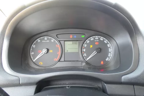 Skoda Fabia Roomster Tacho Tachometer Kombiinstrument 208.000km 5J0920801B Benzi (167902)