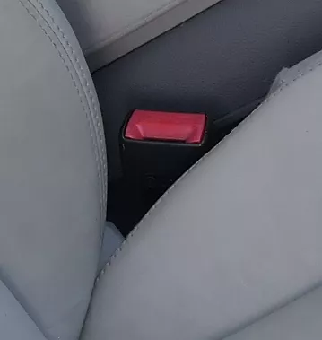 Audi Q7 4L Gurtschloß Schloß Gurt 4L0857755L 01C vorne links Fahrersitz Sitz