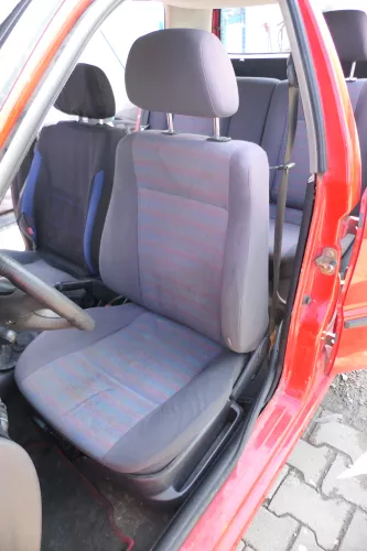 VW Polo 6N2 Seat Ibiza 6K Golf 3 Sitz vorne links Fahrersitz 4/5-Türer höhenvers