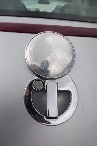 VW New Beetle 9C 1C Griff Heckklappe Heckklappengriff original (168418)