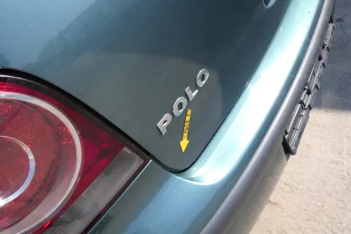 VW Polo 9N3 9N Heckklappe Kofferraumklappe Klappe grün LA6L ohne Anbauteile (168495)