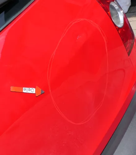 VW Fox 5Z Heckklappe Kofferraumklappe Klappe hinten + Scheibe rot LY3D - DELLE (168519)