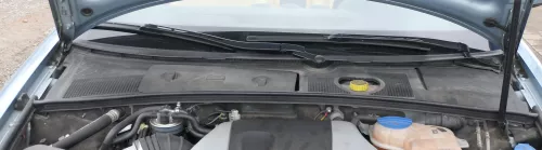 A4 8E B6 B7 Cabrio 8H Abdeckung Wasserkasten Batterie 8H1819447