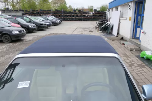 A4 8H Cabrio Dach Scheibe Verdeck Gestell dunkelblau + Himmel (168679)