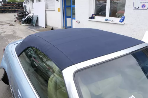 A4 8H Cabrio Dach Scheibe Verdeck Gestell dunkelblau + Himmel (168679)