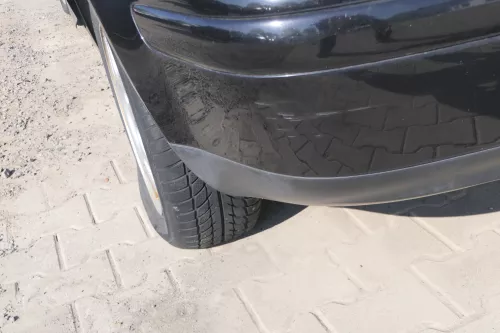 VW Golf 4 Limousine Stoßstange hinten Heckstoßstange Stoßfänger schwarz LC9Z (168819)