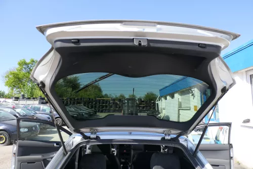 Audi A3 8L bis cBj. ca1999 Heckklappe Kofferraumklappe Klappe hinten LY7M silber (168892)