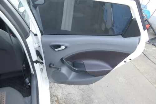 Ibiza 6J Türverkleidung Verkleidung Tür hinten rechts 4/5-Türer graphit grau (168912)